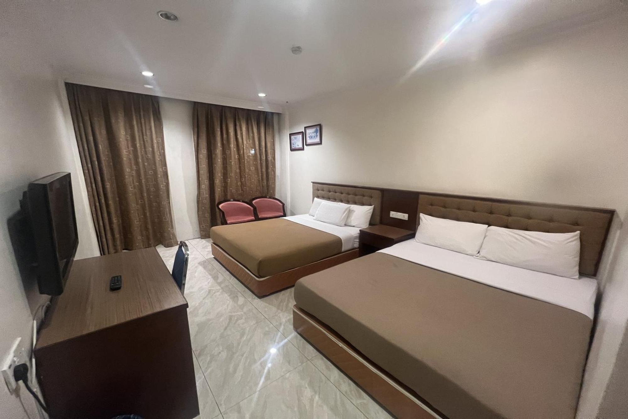 Iris House Hotel Brinchang Ngoại thất bức ảnh