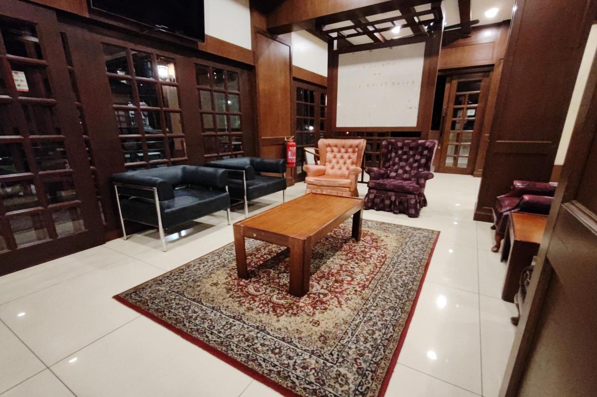 Iris House Hotel Brinchang Ngoại thất bức ảnh